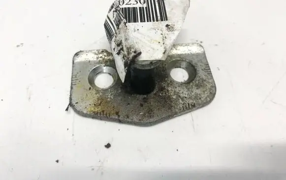 Opel Zafira B Front door lock loop/hook striker 