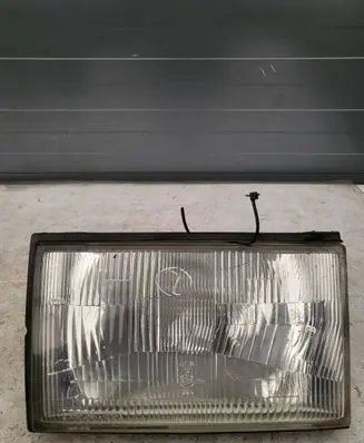 Opel Monterey Headlight/headlamp E131294