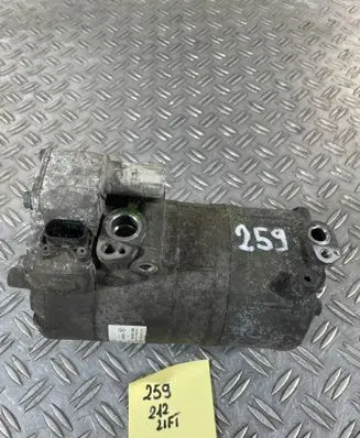 Mercedes-Benz E W212 Air conditioning (A/C) compressor (pump) A0038301660