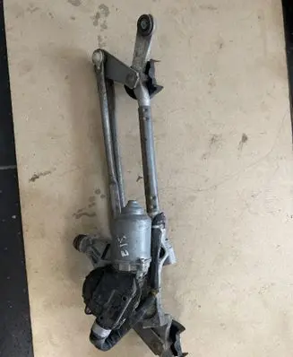 Toyota Corolla E140 E150 Wiper motor 8511012A20