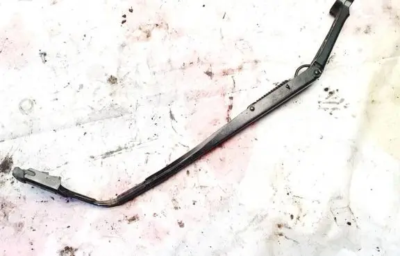 Toyota C-HR I Front wiper blade arm