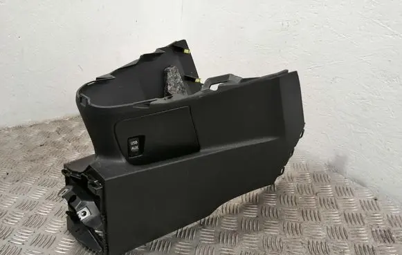 Toyota Verso Center console 554320F050B0 554320F050