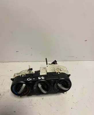 Nissan Qashqai Climate control unit 27500JD01B