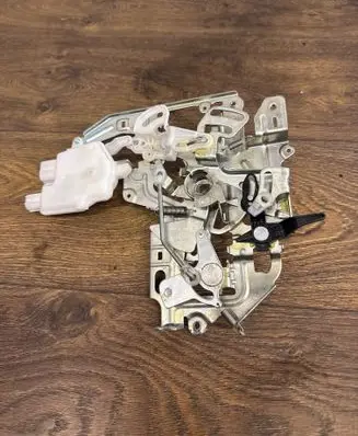 Renault Master III Sliding door lock 826703236r