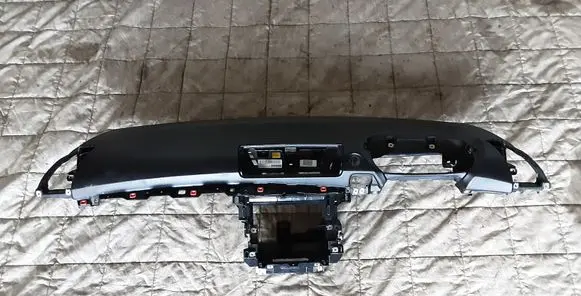 BMW 1 E81 E87 Dashboard