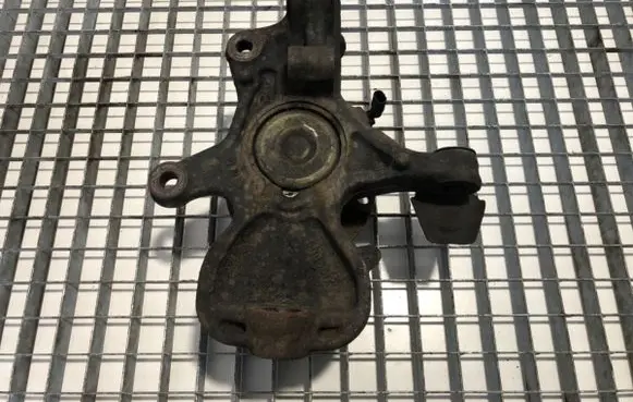 Mercedes-Benz Sprinter W907 W910 Front wheel hub spindle knuckle 