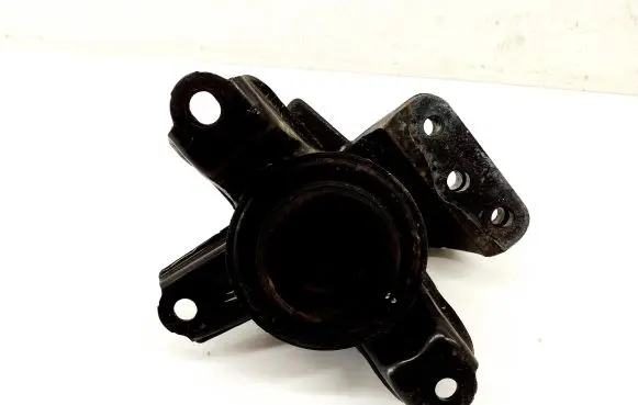 KIA Ceed Engine mount bracket 21810A5200