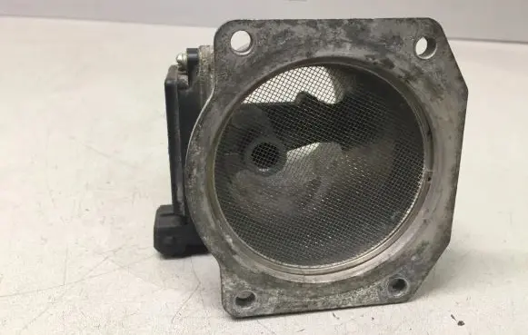 Audi A4 S4 B5 8D Mass air flow meter 037906461B