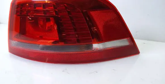 Volkswagen PASSAT B7 Rear/tail lights 3AF945208B