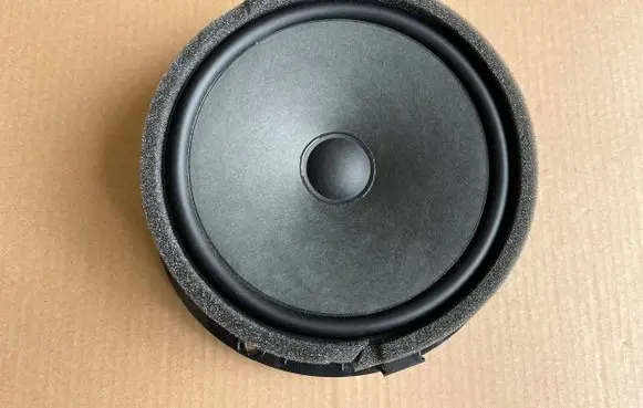 Audi A7 S7 4K8 Front door speaker 4K0035415