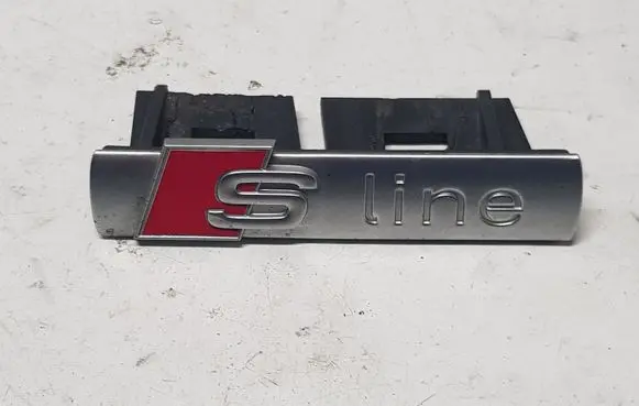 Audi A3 S3 A3 Sportback 8P Manufacturer badge logo/emblem 8P4853736A