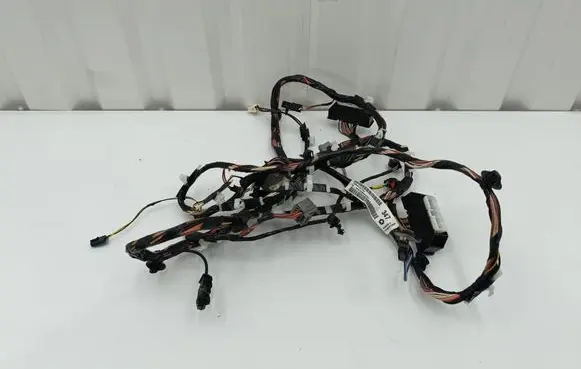 Dodge Durango Tailgate/trunk wiring harness P68401347AA 01347AA