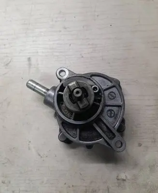 Mercedes-Benz Vito Viano W639 Vacuum pump A6462300465