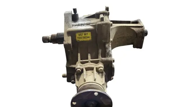 Hyundai Tucson JM Gearbox transfer box case WGTMT Y050700244