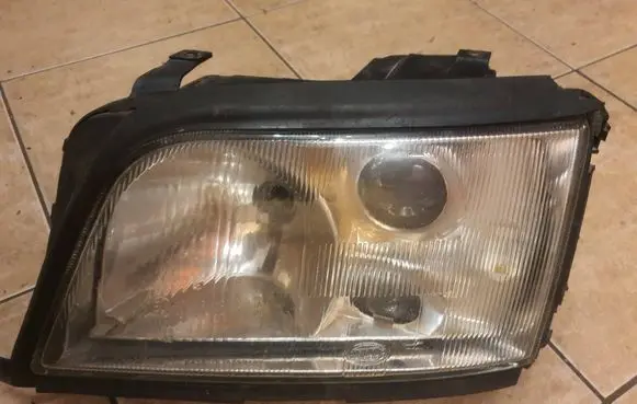 Audi A6 S6 C4 4A Headlight/headlamp 14050503 14050503LI