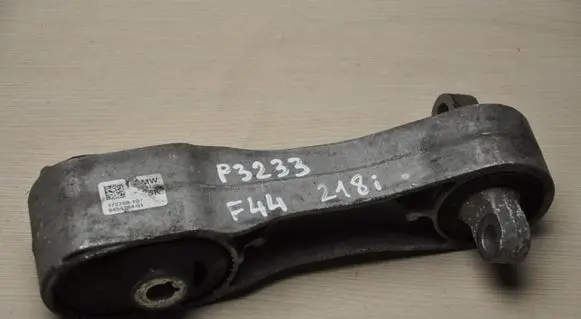 BMW 2 F44 Engine mount bracket 9454384