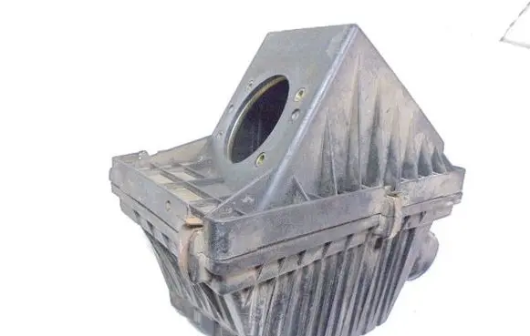 Air filter box