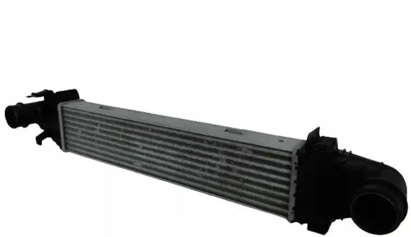 Mercedes-Benz E W212 Intercooler radiator A2045000500