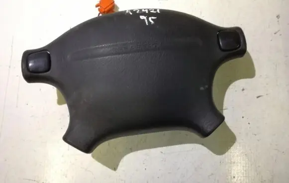 Mazda 626 Steering wheel airbag 4y337c22 d4y334c2230