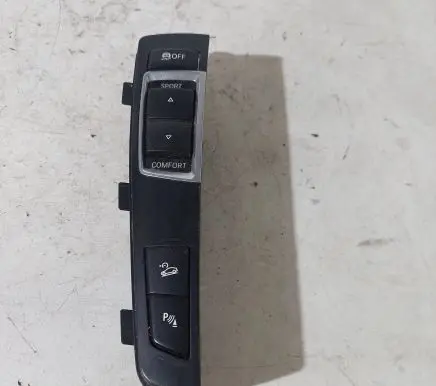 BMW 5 F10 F11 Suspension ride height/mode switch 9202948