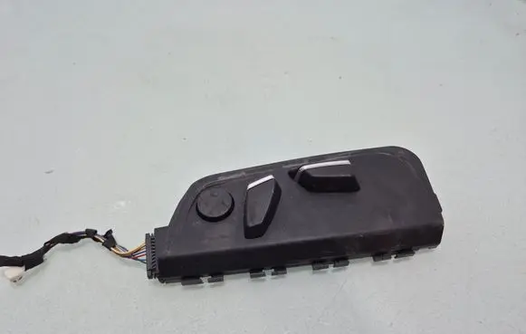 BMW 5 F10 F11 Seat control switch 9270381
