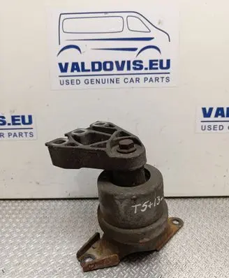 Volkswagen Transporter - Caravelle T5 Engine mount bracket 7E0199256J 7E0199207