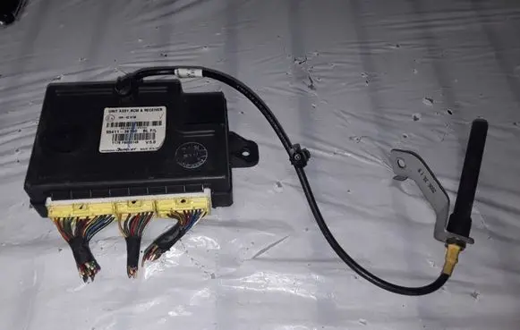 KIA Sorento Door central lock control unit/module 954113E780