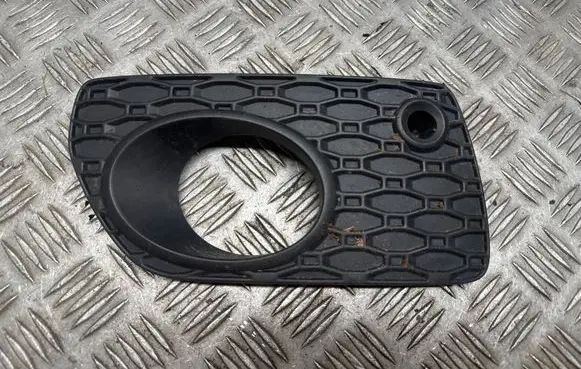 Volvo XC70 Front fog light trim/grill 30744521