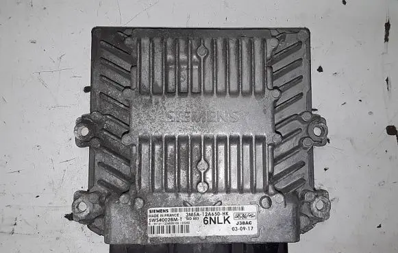 Ford C-MAX I Engine control unit/module