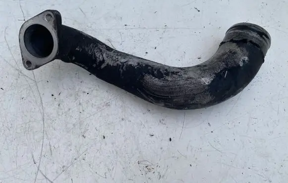 Nissan X-Trail T30 Intercooler hose/pipe
