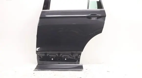 Volkswagen Tiguan Front door 5784513