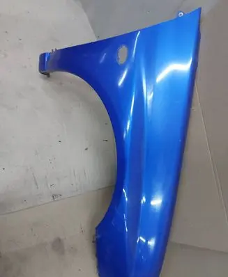 Subaru Impreza II Fender
