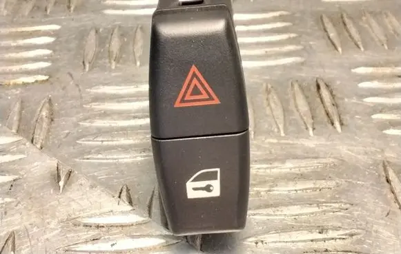 BMW 5 E60 E61 Hazard light switch 6919506 549519500