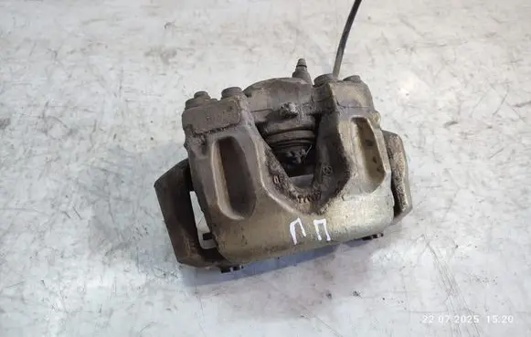 Mercedes-Benz CLS C218 X218 Front brake caliper