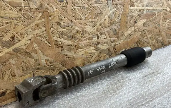BMW 5 E60 E61 Prop shaft universal joint