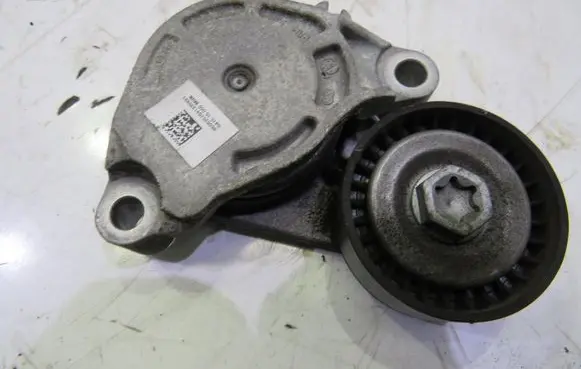 Mini One - Cooper F56 F55 Timing belt tensioner GMAUTO4574097