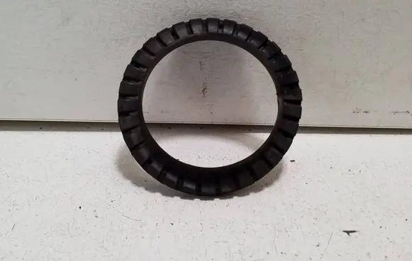 Volvo XC70 Front coil spring rubber mount 6G915A327NAC