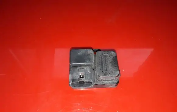 KIA Carens II Horn buzzer relay 972801F000