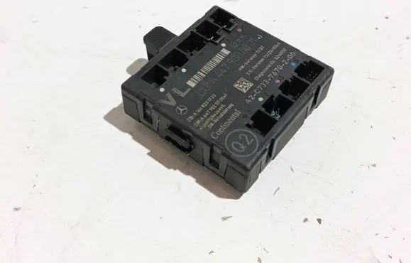 Mercedes-Benz Vito Viano W447 Door control unit/module A4479000001 A4479020700 A1668201326