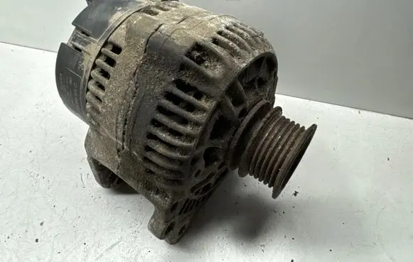 Volkswagen Sharan Generator/alternator 028903025Q 0123320007
