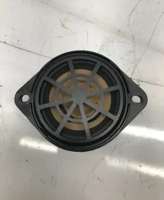 Audi A5 8T 8F Front door high frequency speaker 8T0035397 9000700360401