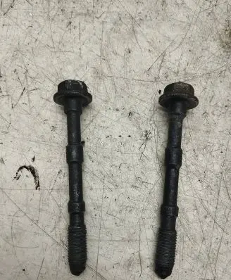 Volkswagen Jetta V Nuts/bolts 