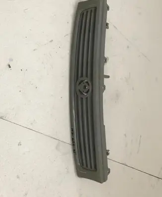 Mazda 626 Front grill MZ07042