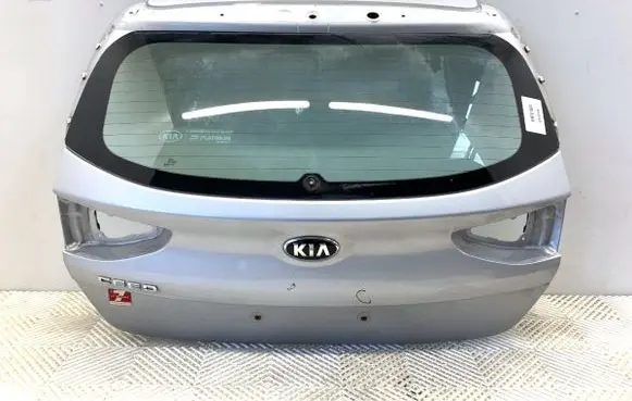 KIA Ceed Tailgate/trunk/boot lid 