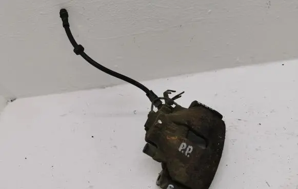 Seat Exeo (3R) Front brake caliper