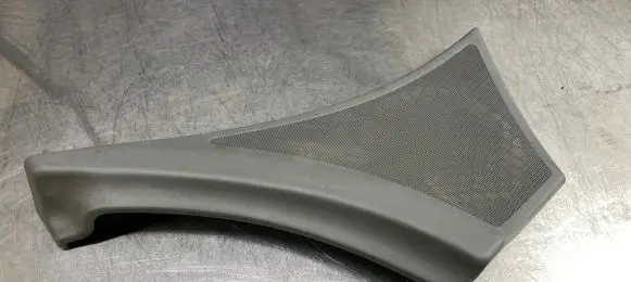 Side speaker trim/cover