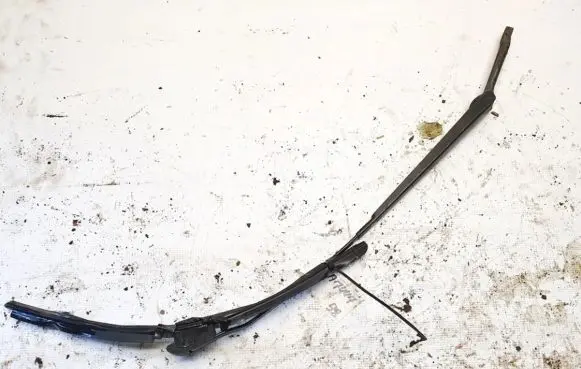 Ford Focus Front wiper blade arm