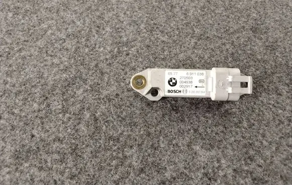 BMW X5 E53 Airbag deployment crash/impact sensor 6911038 0285002064 270503