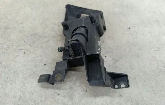 Mazda 5 Headlight washer spray nozzle CC2951077