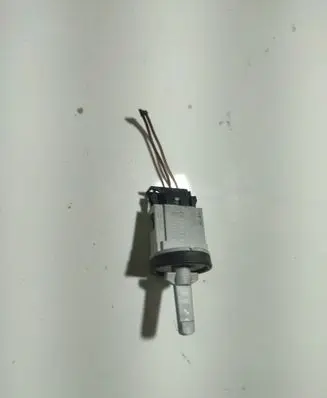Skoda Octavia Mk2 (1Z) Interior temperature sensor 050208